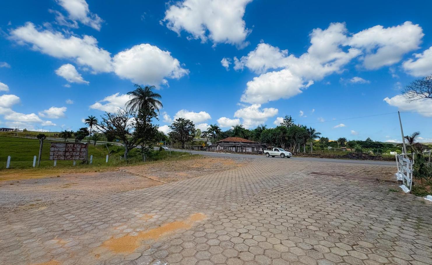 Otima Casa Com Wi-fi E Piscina Em Mg * Tiradentes