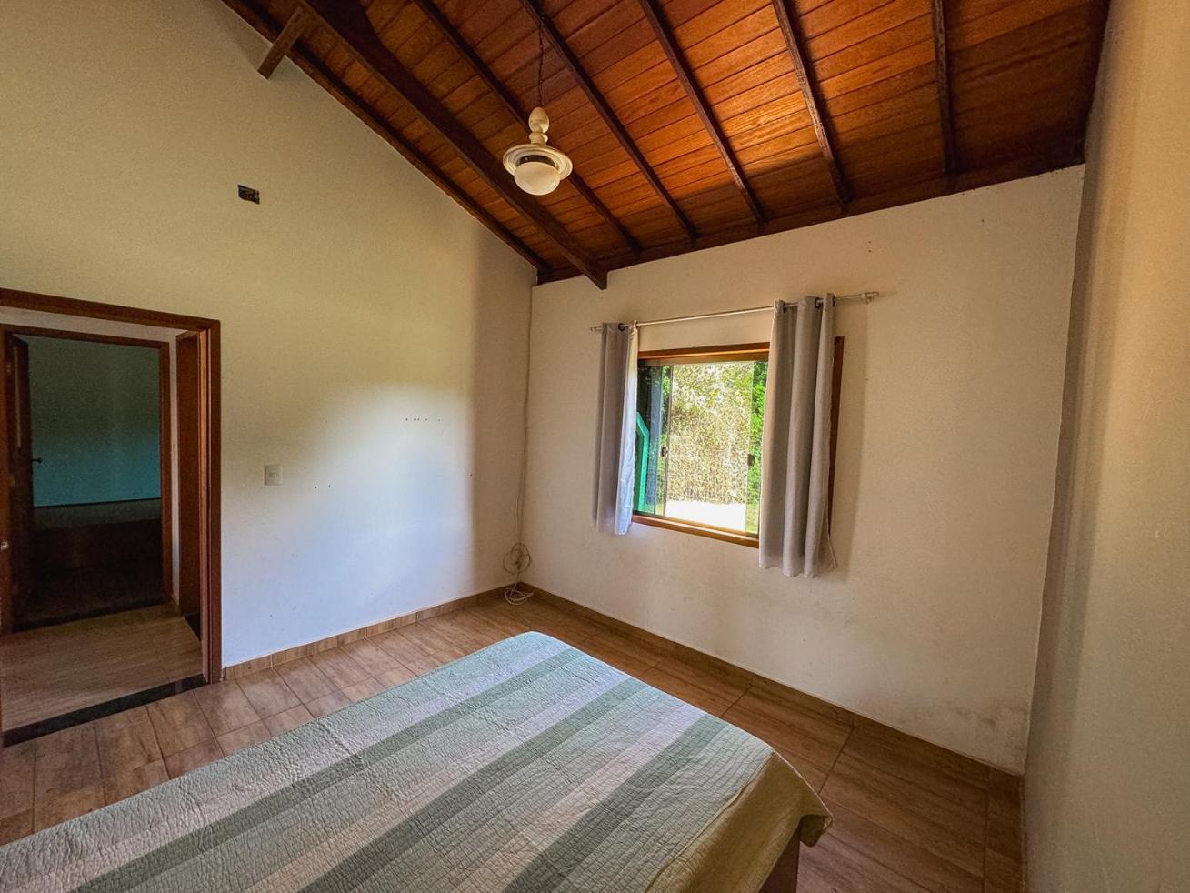 Holiday home Otima Casa Com Wi-fi E Piscina Em Mg Tiradentes